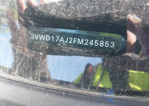 2015 Volkswagen Jetta 1.8T Se из США, поврежденный, VIN 3VWD17AJ2FM245853